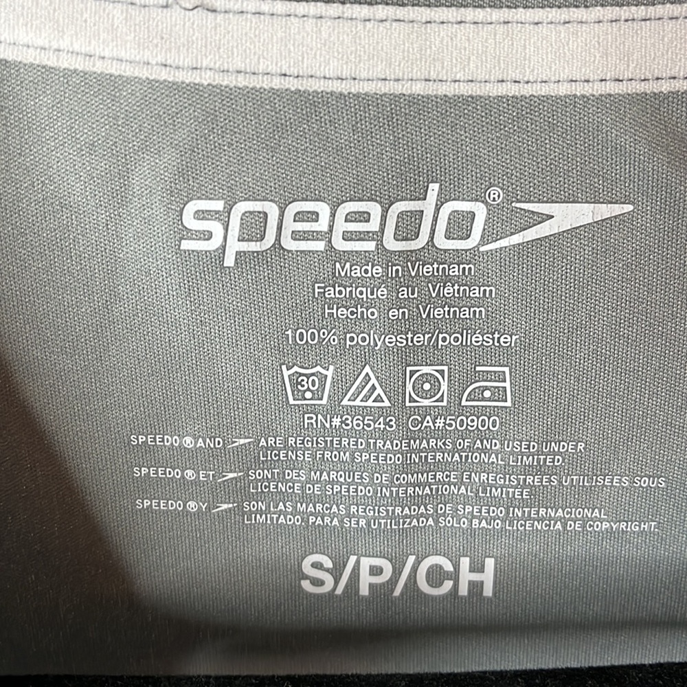 Small Speedo - Picture 3 of 3